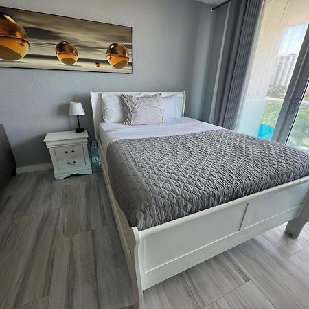 Sunny Isles Beach Spacious Apartment Buitenkant foto